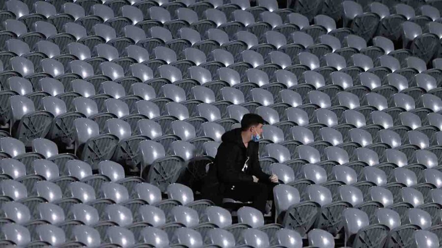 Pandemia stadio vuoto