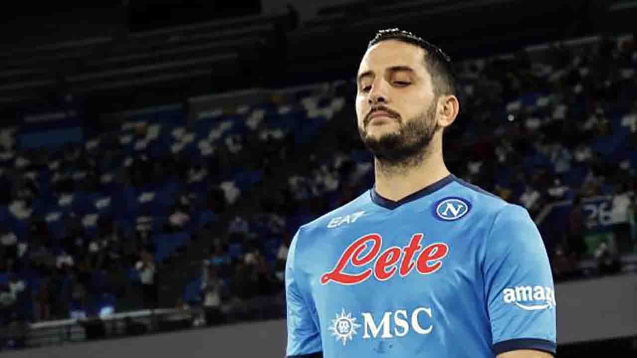 Napoli Manolas