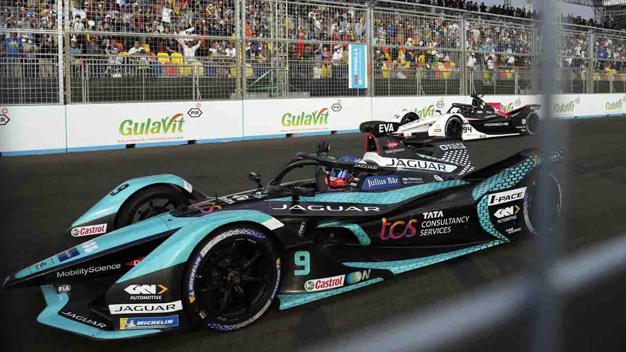 Formula E Indonesia Evans