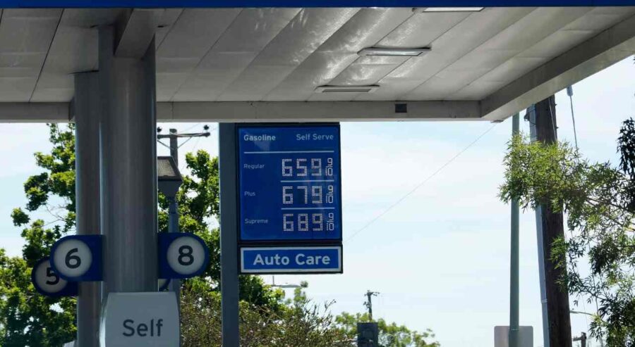 Benzina