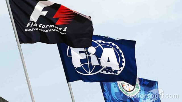 FIA Formula 1 Sportitalia 101022