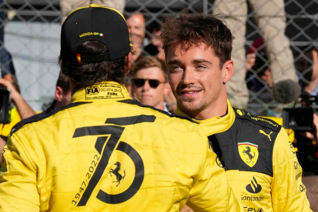 Sainz e Leclerc