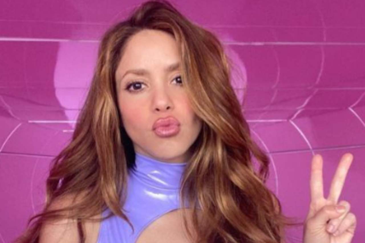 Shakira cancella Piqué