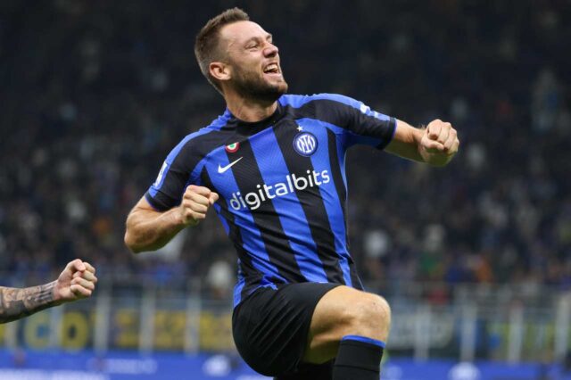 Stefan de Vrij Inter Federico Pastorello