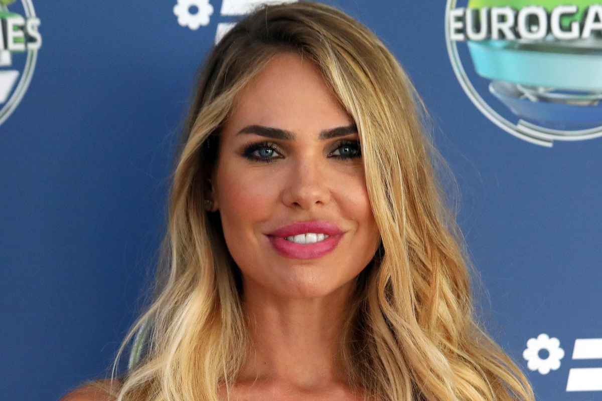 Pasqua in famiglia per Ilary Blasi