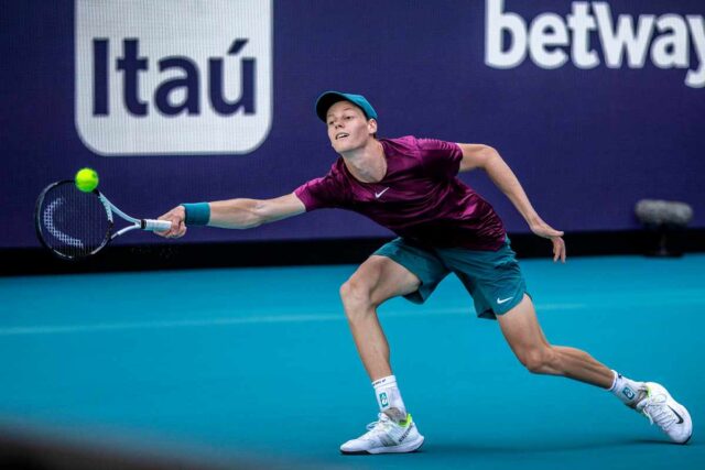 Jannik Sinner ne approfitta: tocca a lui