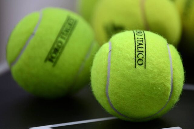 L'ex tennista Anna Smolina pubblica uno shooting: forme da urlo