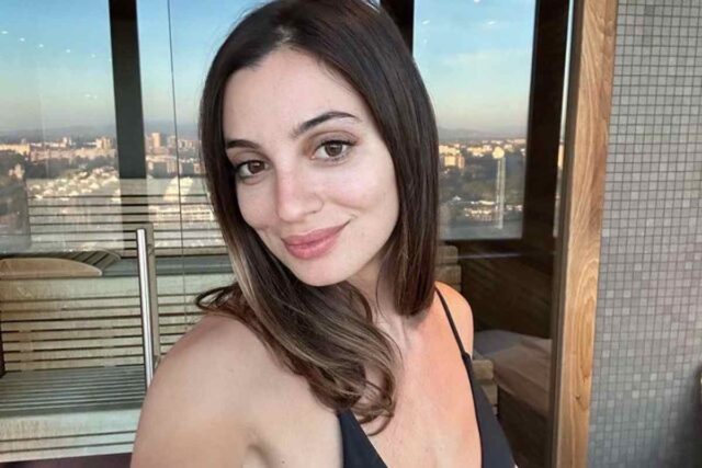 Rossella Fiamingo infiamma il web, una bellezza mediterranea