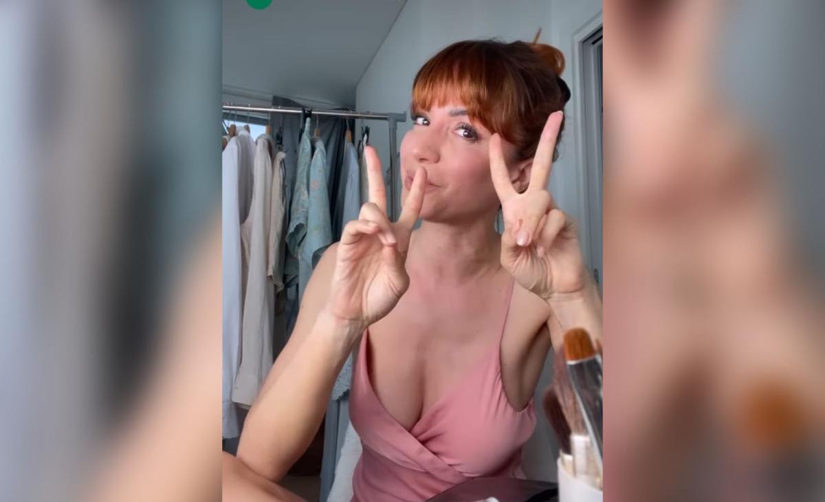 Andrea Delogu: hot in diretta. Fan a bocca aperta