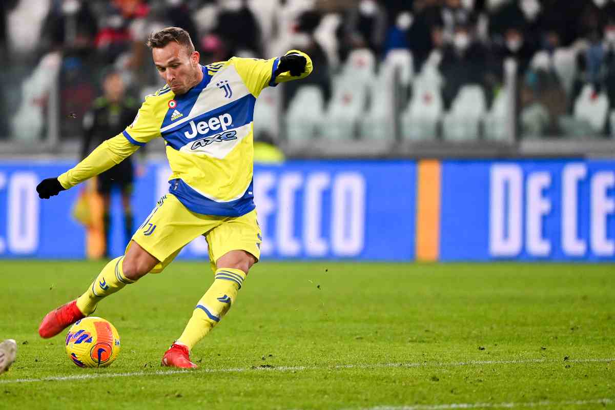 Juventus, l'annuncio di Arthur
