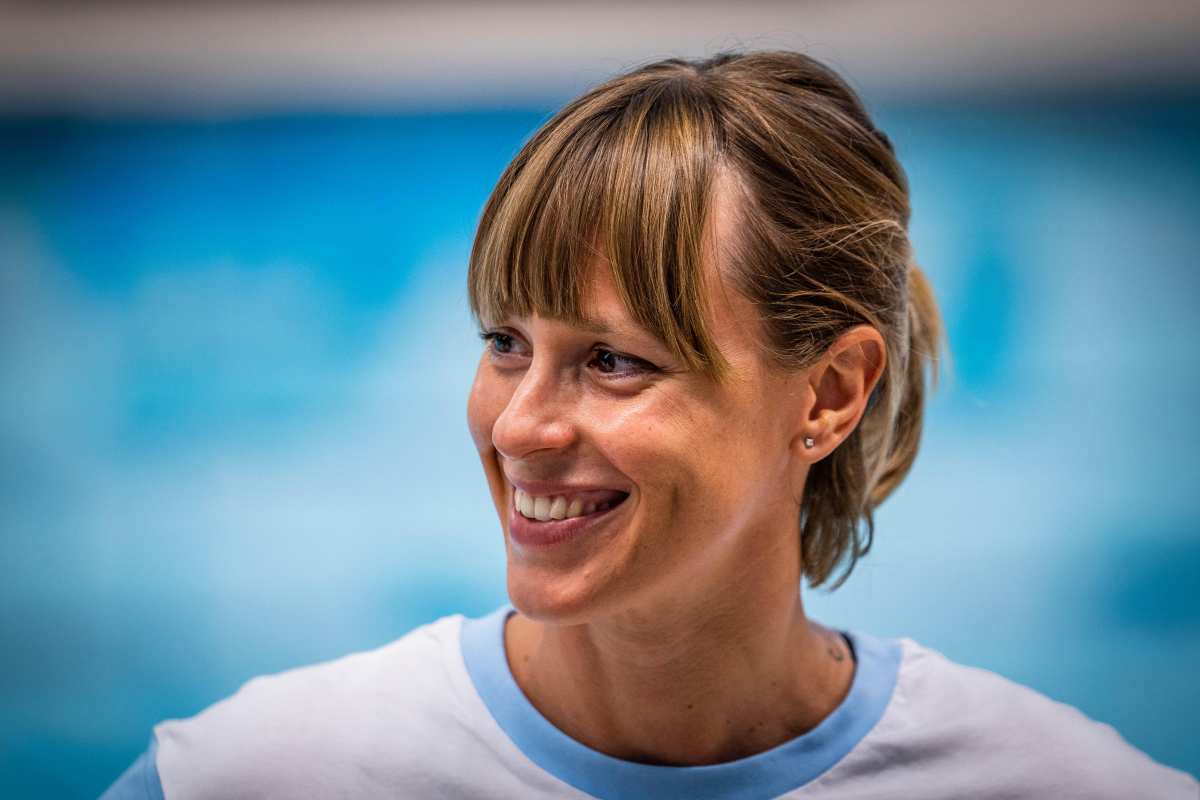 Scollatura Federica Pellegrina, scatto hot a cena