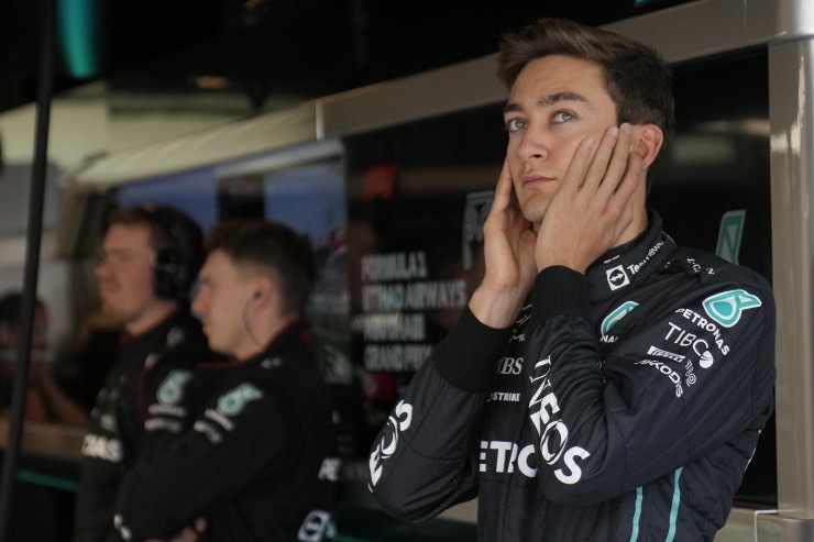 Russell lamenta l'inaffidabilità della Mercedes