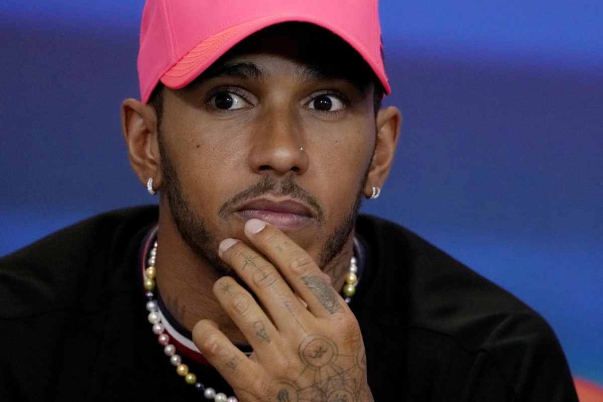 Elkann snobba la Juve: colpo alla Cristiano Ronaldo per la Ferrari