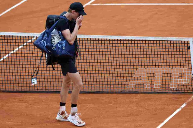 Sinner, periodo no dopo la sconfitta a Roma: rischia di perdere una posizione nella classifica ATP