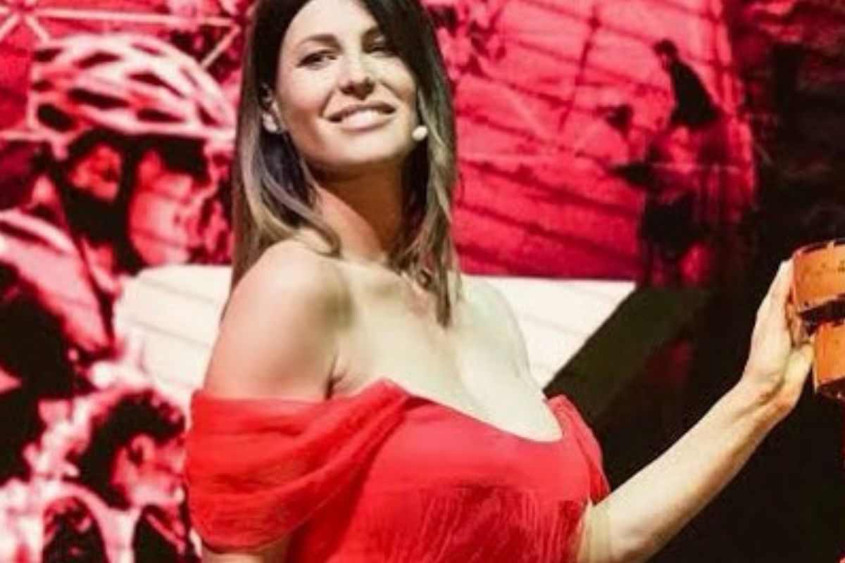 Foto scollatura Barbara Pedrotti