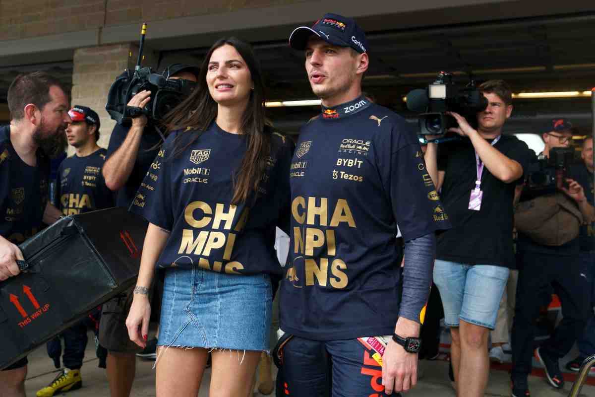 Kelly Piquet manda su di giri i fan