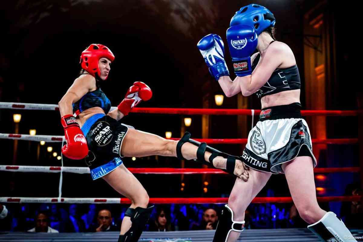 Elisabetta Canalis, nuovo record sul ring