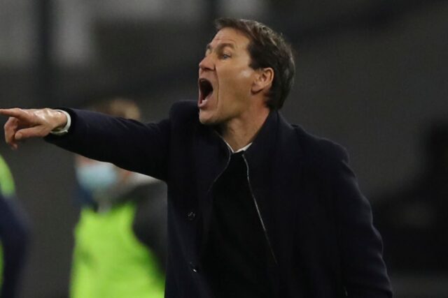 Su Twitter spingono per l'esonero di Garcia