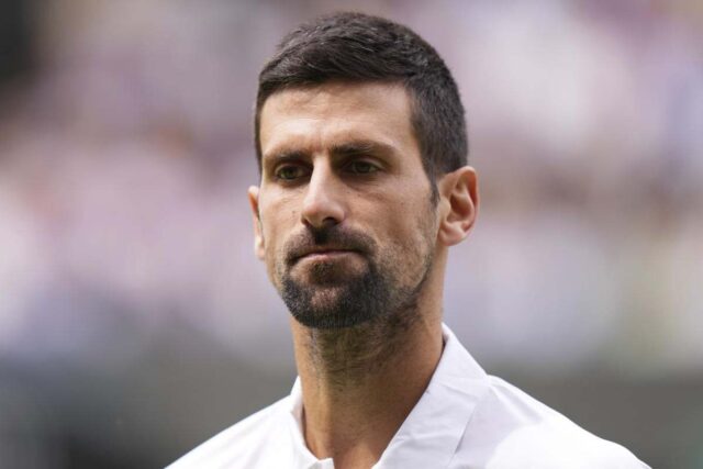 Djokovic, il segreto attaccato alla pelle: il bottone fa miracoli