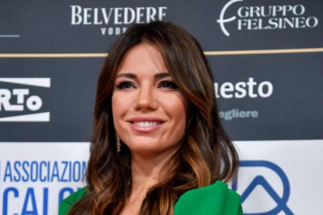 Abito da sera che lascia di stucco: Federica Masolin rovente