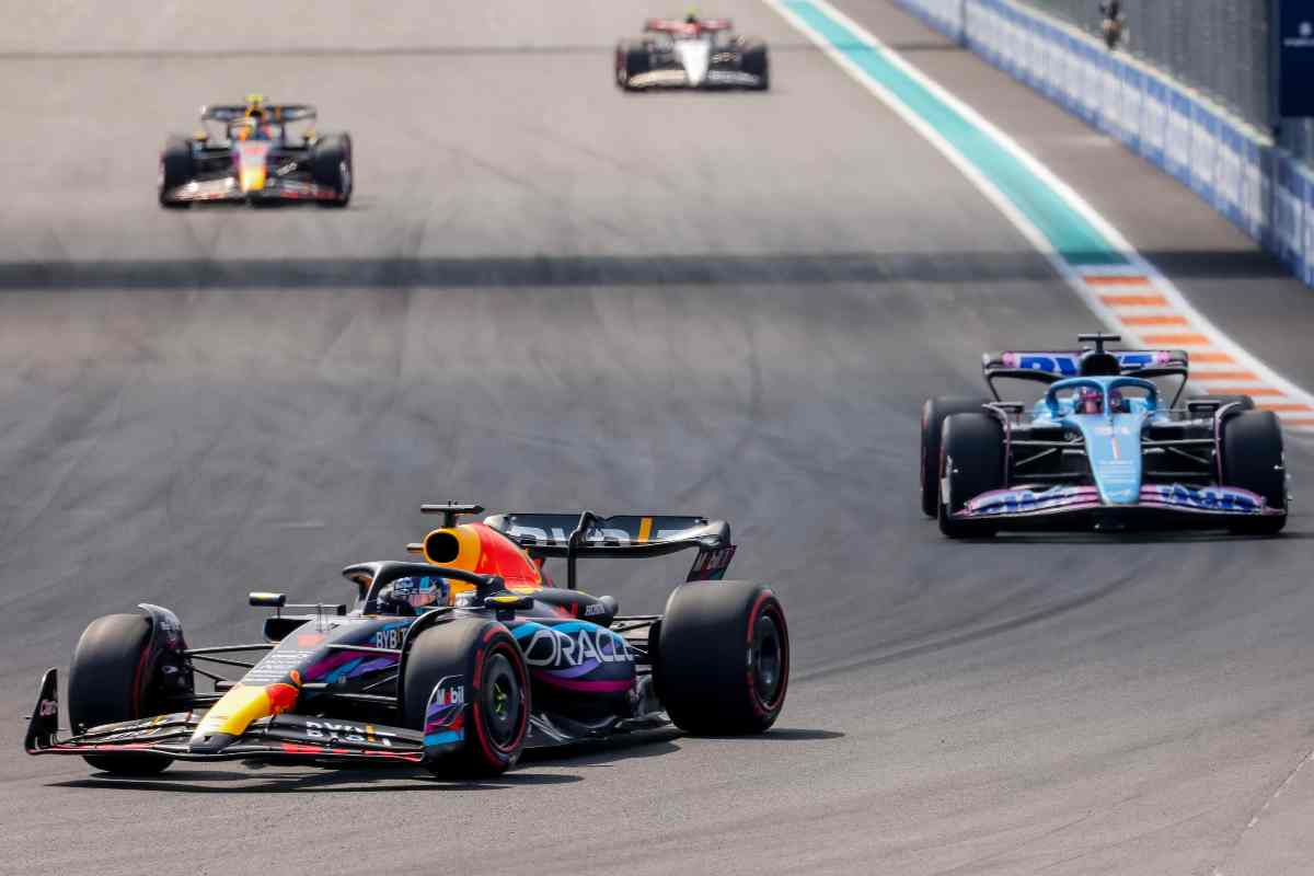 Formula 1 penalità mai vista