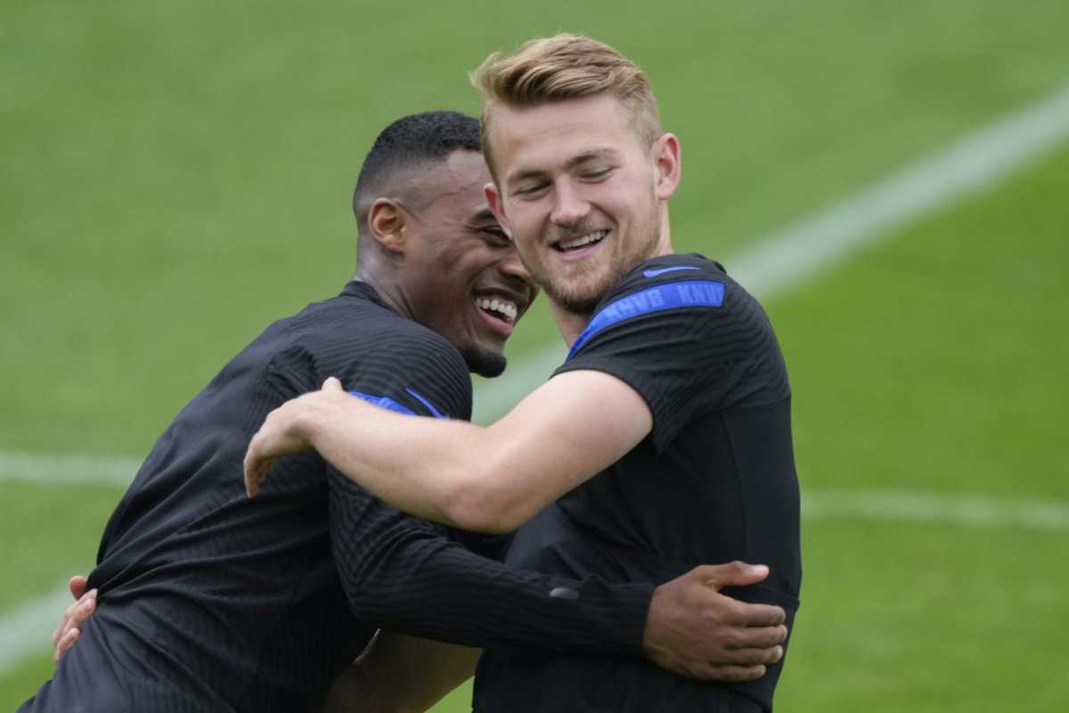 Gravenberch sbarca in Serie A: affare 'due per uno'