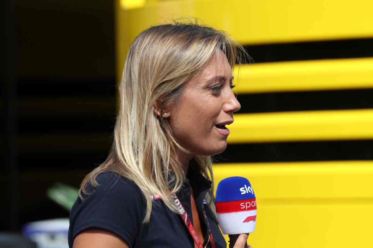 Mara Sangiorgio accende il GP: bellezza incontrastata nel paddock