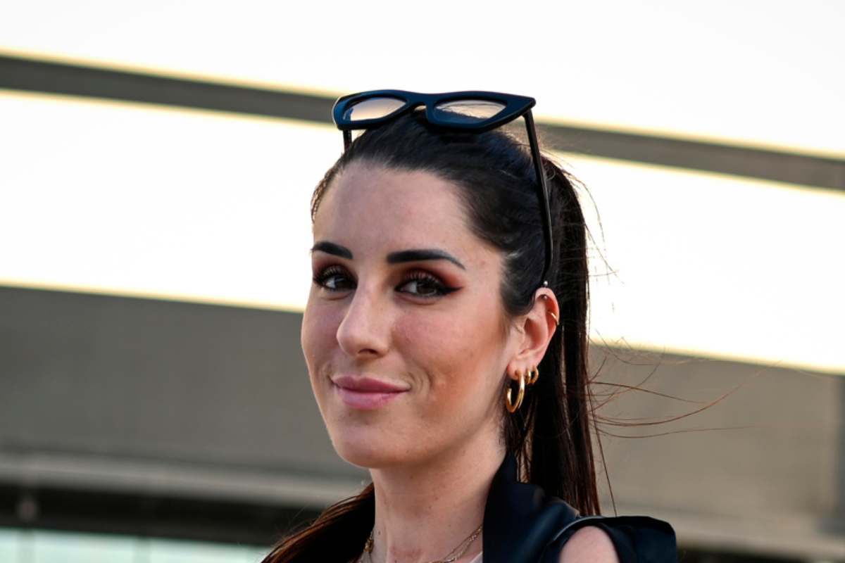 Valentina Vignali da sogno: curve esplosive!