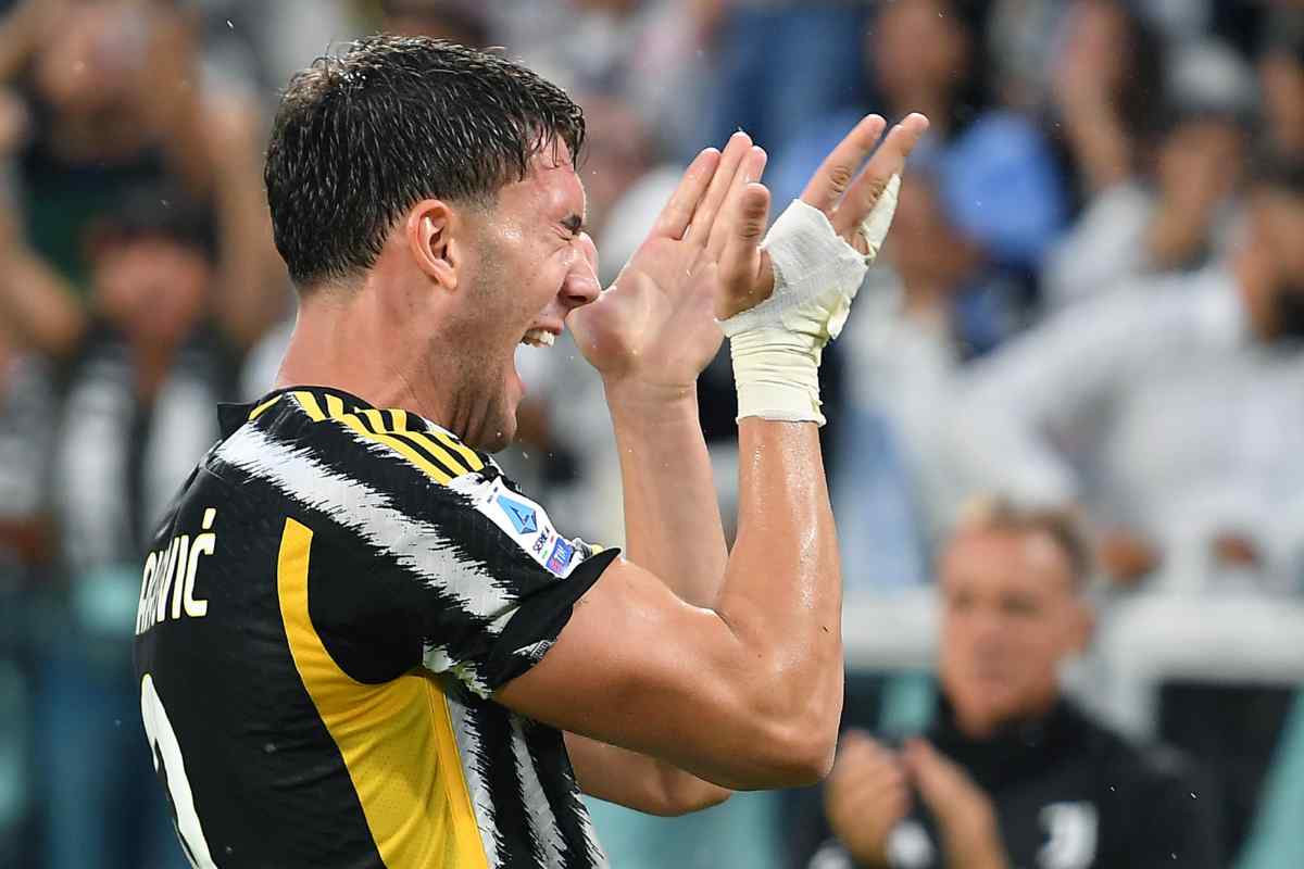 Vlahovic potrebbe lasciare la Juve 