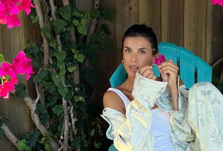Elisabetta Canalis esagerata: fan a bocca aperta
