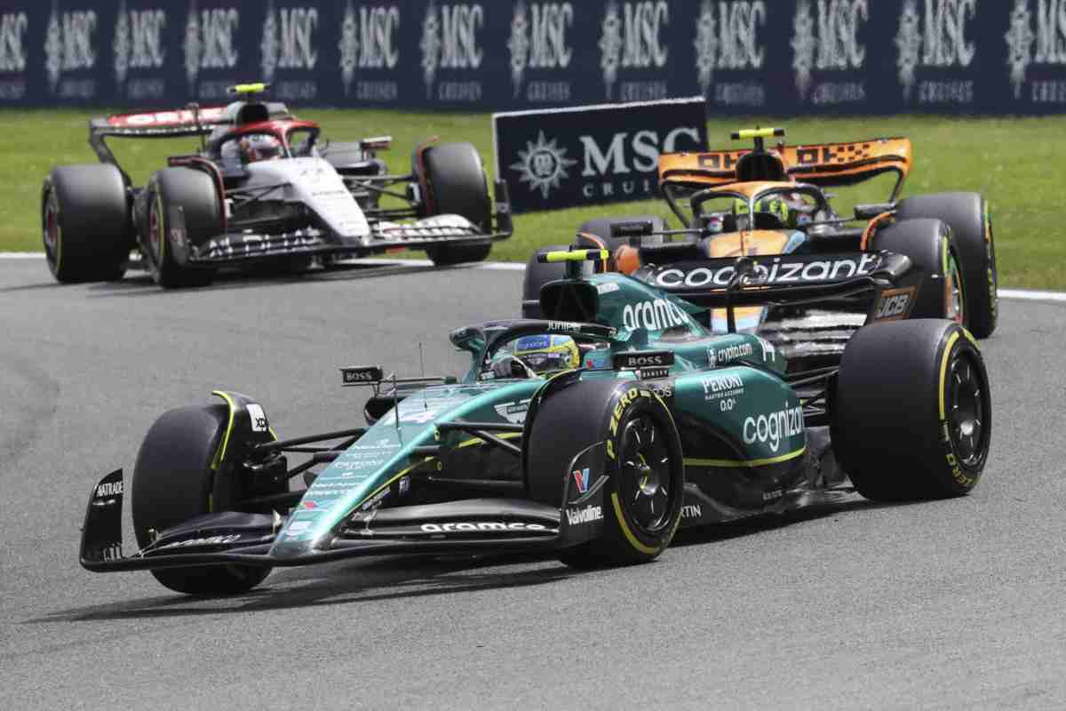 Rivoluzione in Formula 1: cambiano due sedili
