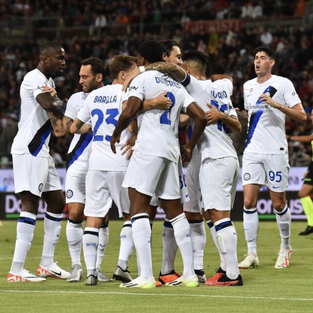 Esultanza Inter durante Cagliari-Inter