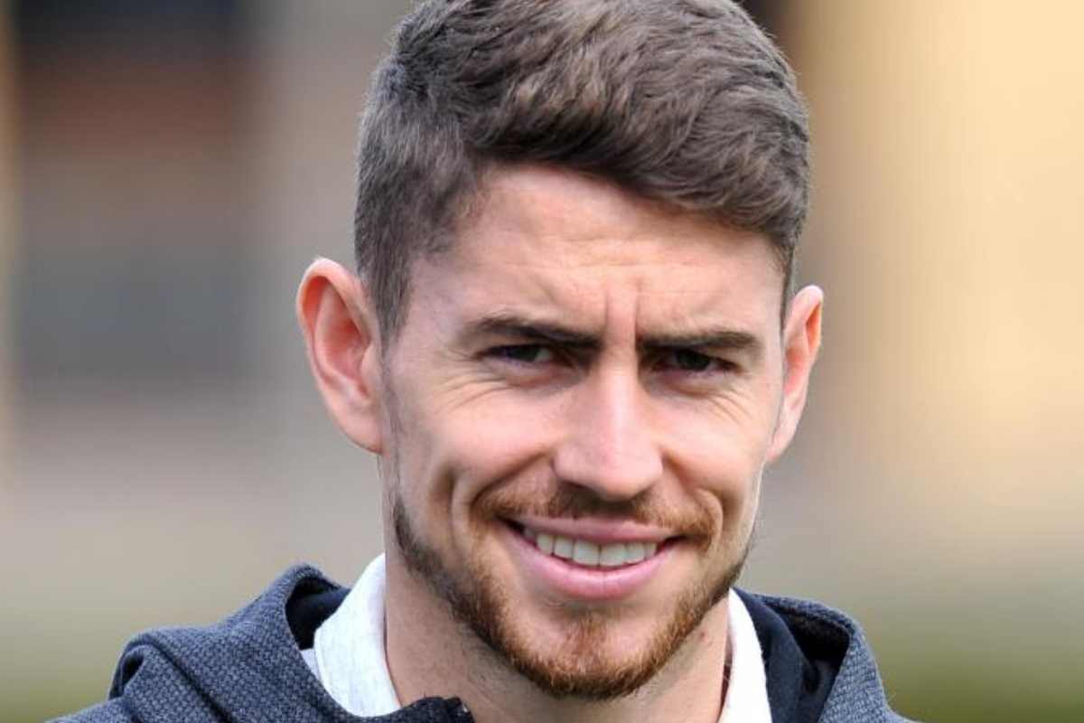 Stanno cacciando Jorginho: arriva in Serie A