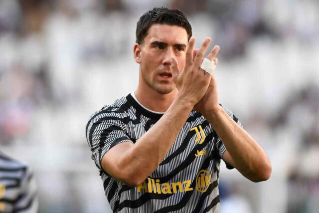 Nuovo attaccante Real Madrid: niente Vlahovic e Lukaku