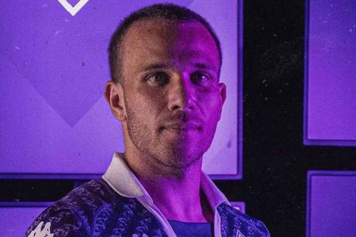 La gaffe di Arthur fa infuriare i tifosi della Fiorentina