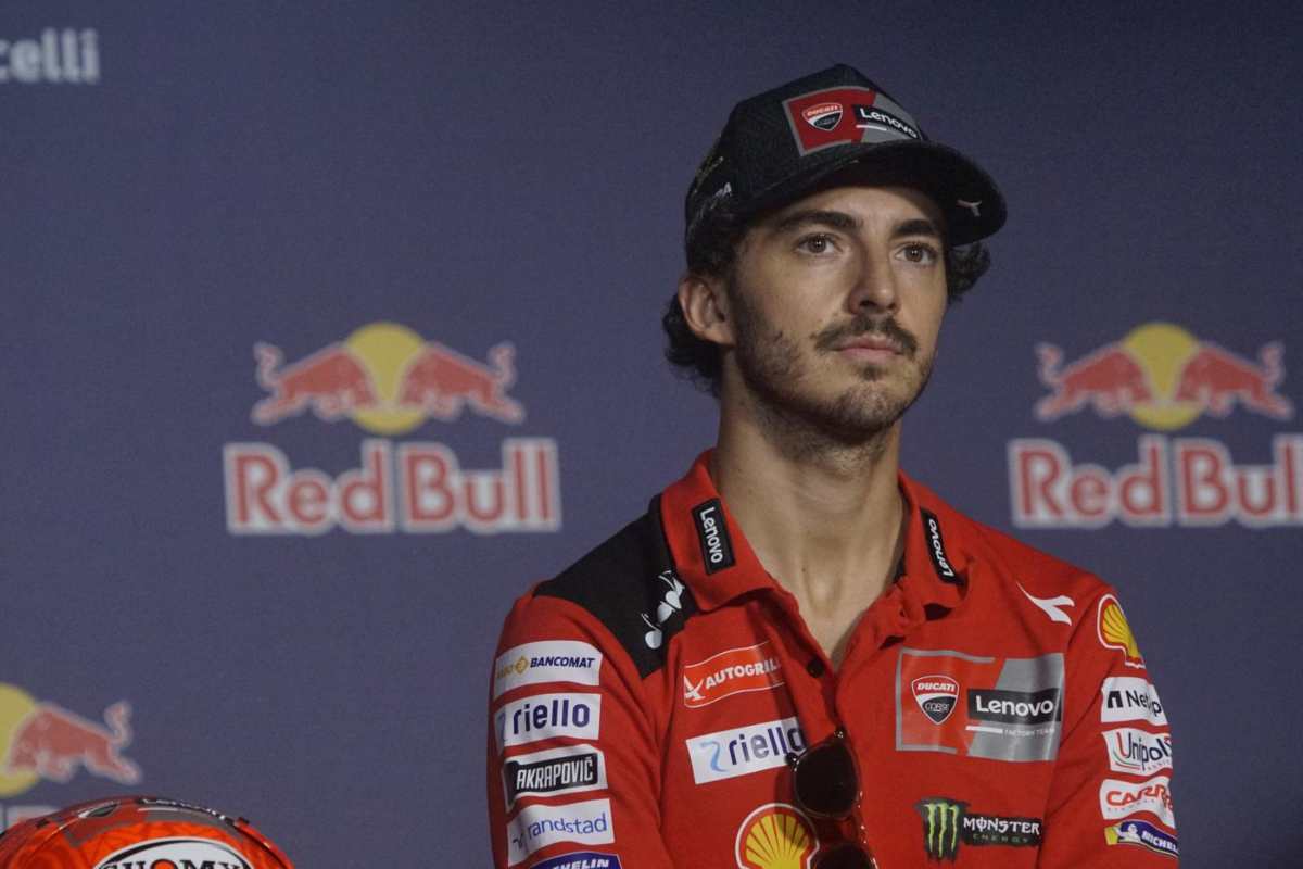 Bagnaia, soddisfazione e sofferenza si intrecciano: i tifosi incrociano le dita