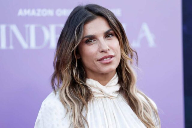 Elisabetta Canalis è spaziale: intimo da urlo