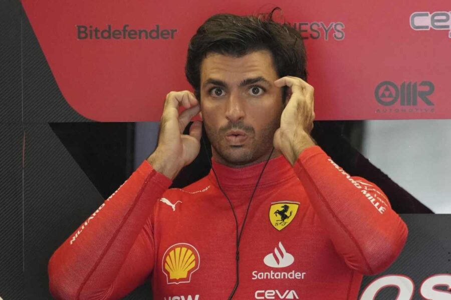 Sainz via dalla Ferrari