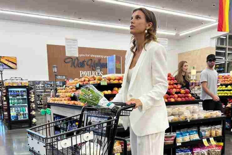 Canalis, ecco la sua spesa hot