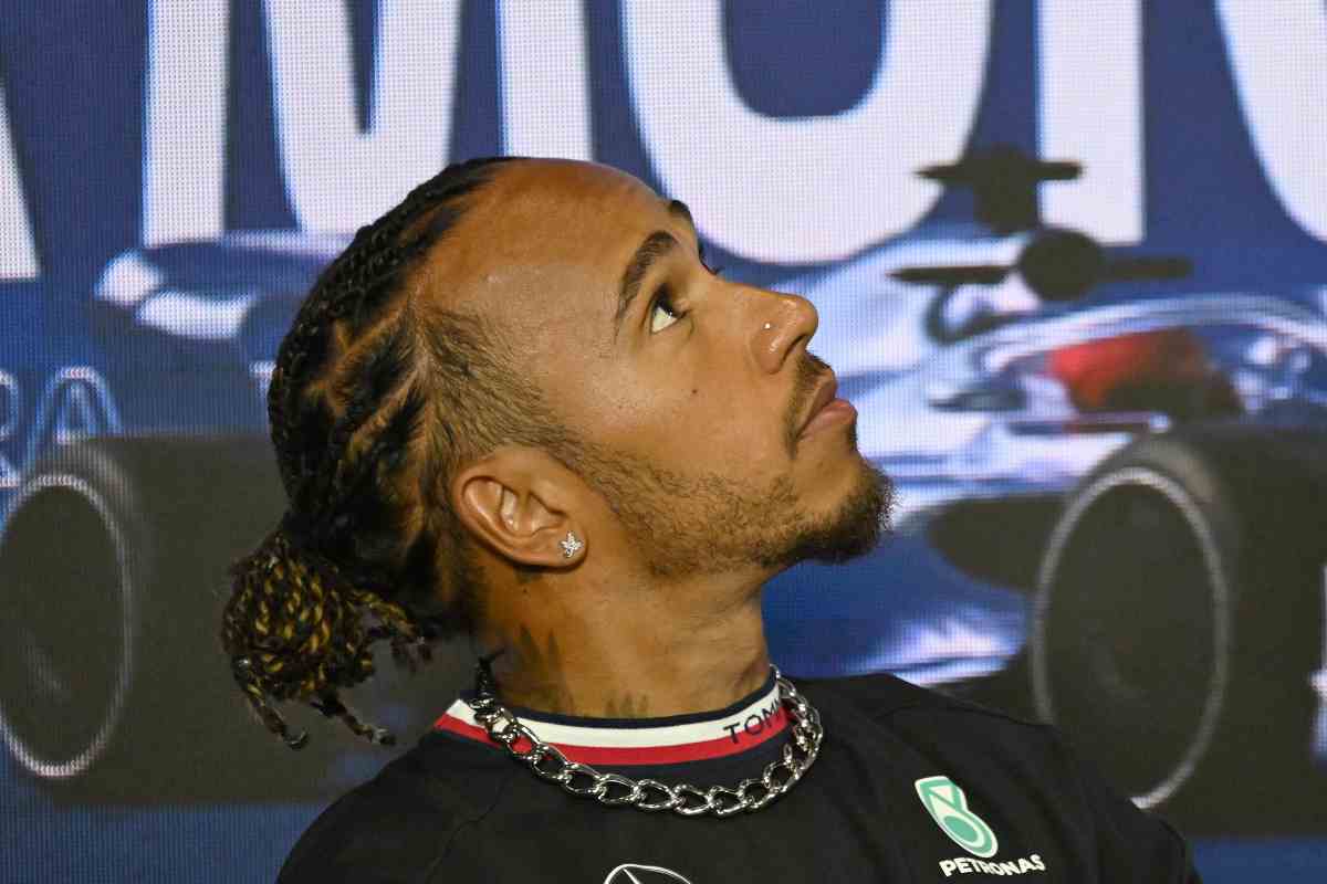 Mercedes F1, ricco contratto per Lewis Hamilton