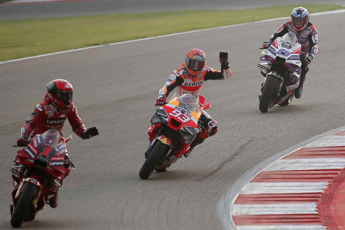 Marquez, annuncio rimandato: indecisione o rispetto?