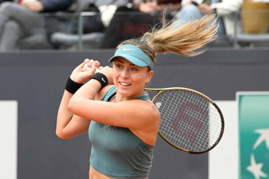 Paula Badosa è mozzafiato: visione piccante in campo