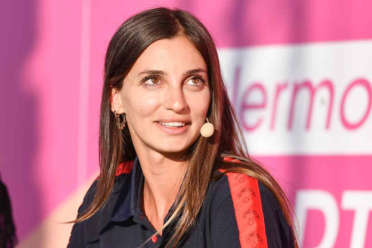 Rossella Fiamingo straripante: in bikini toglie il fiato