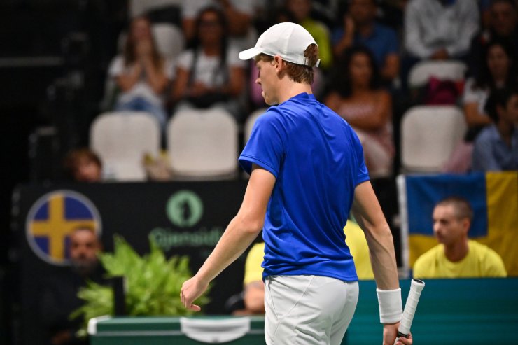 Jannik Sinner, arriva la tirata d'orecchie