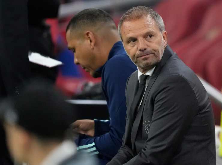 Ajax, esonerato il ds Mislintat: anche Steijn in bilico
