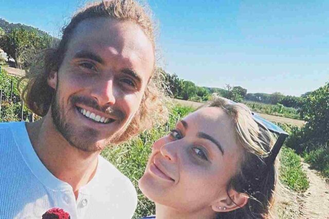 Tsitsipas e Badosa, nuovo selfie insieme