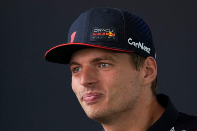 Formula 1, solo Godzilla può fermare Verstappen: l'imprevisto a Singapore