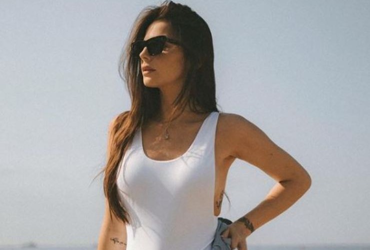 kelly piquet esaltata costume bianco