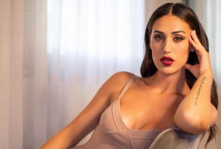 Cecilia super hot nel nuovo post