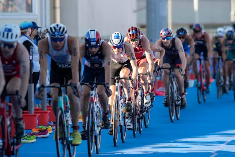 Ciclismo, non c'è stato niente da fare: è morto a 20 anni